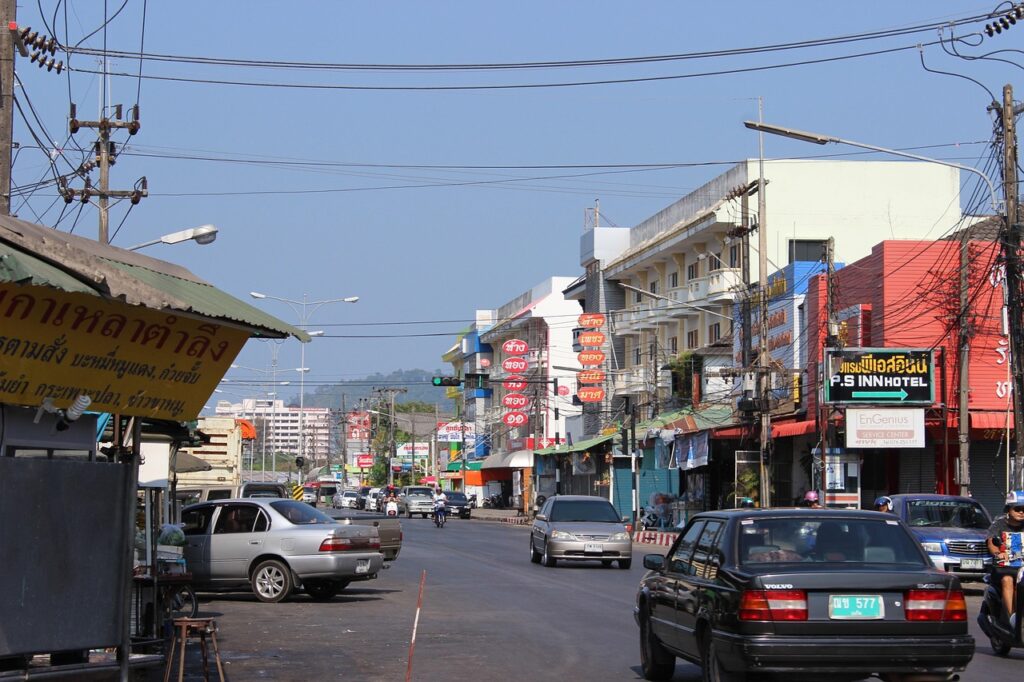 Phuket cars on the road