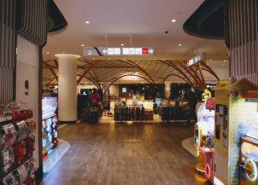 Best Mall in Phuket: Central, Jungceylon & More Compared