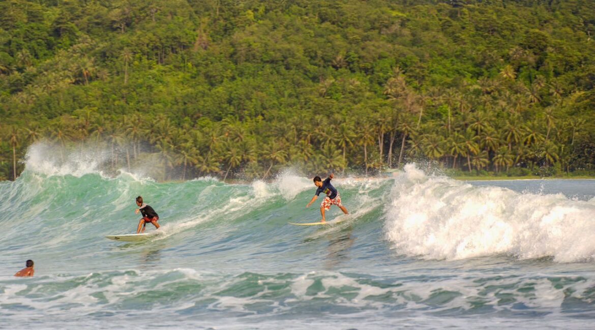 surfing